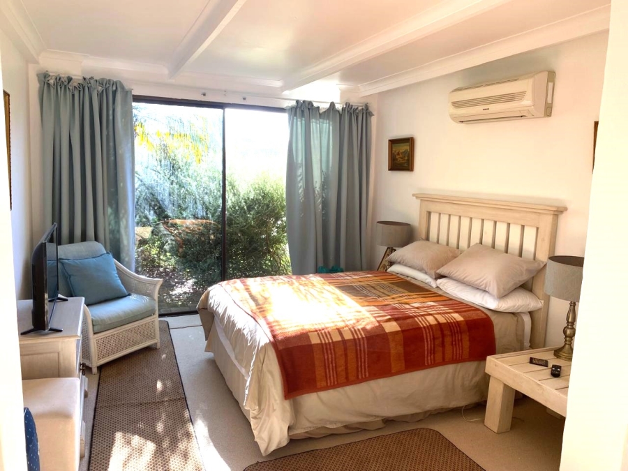 To Let 3 Bedroom Property for Rent in Brenton On Lake Western Cape